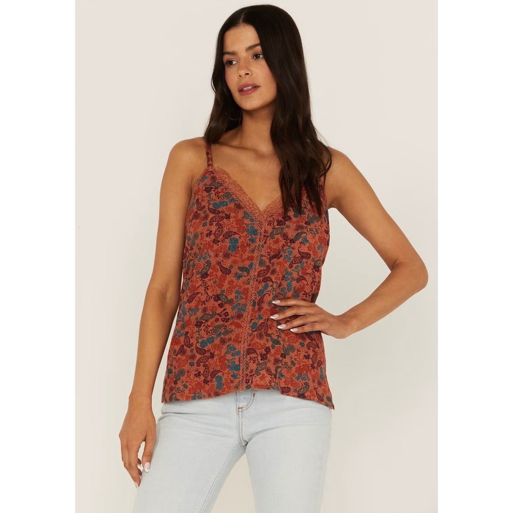 IDYLLWIND current style still‎ sold on the retailer's website! Women's Lace Tank